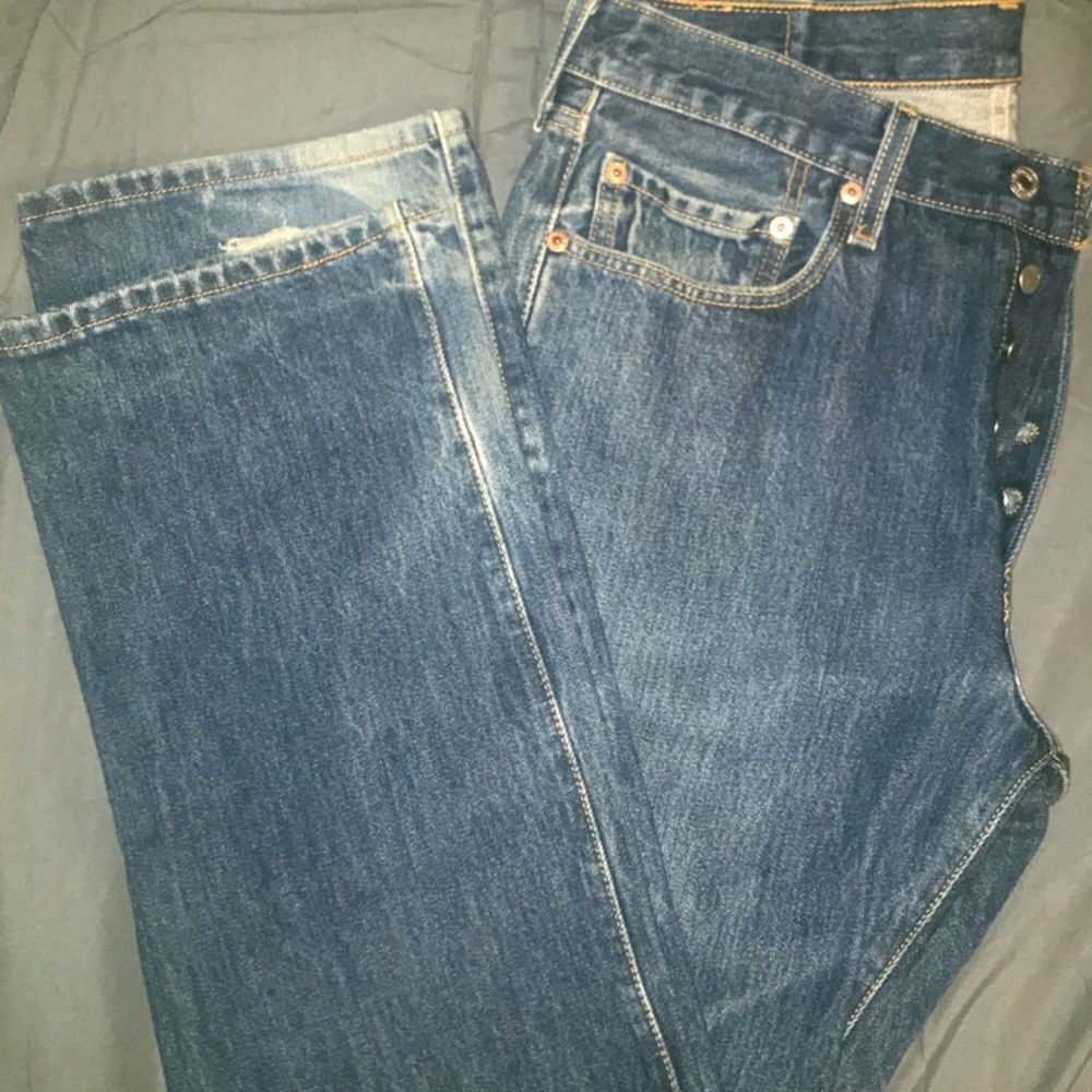 Levi’s 501 Button-fly Boyfriend Jeans